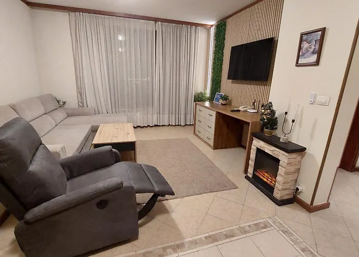 Free в св. иван рилски - сладък дом сред лукс 班斯科